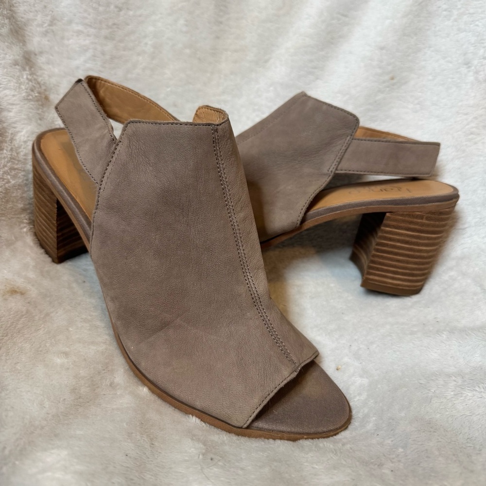 Franco Sarto leather block heel sandal sling back shoes size 9